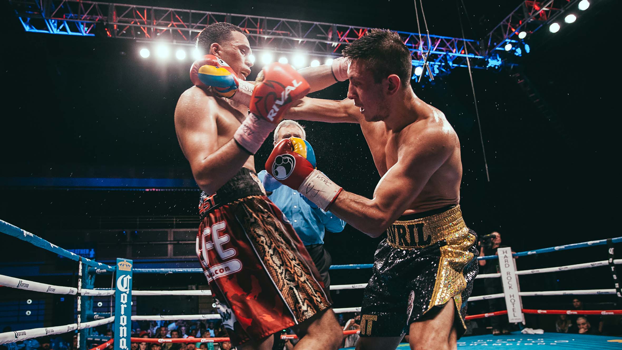 Benavidez and Gavril trade blows